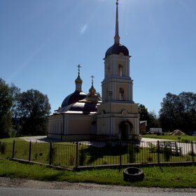 Храм святителя Николая Чудотворца в селе Никольское (Калужская область)